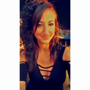 Meet your Posher, Staci